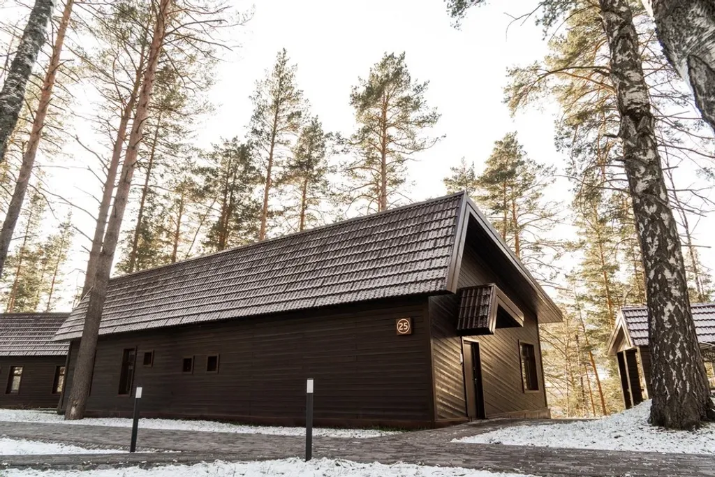 Коттедж 4-комнатный Дом — аренда посуточно в Манжерок