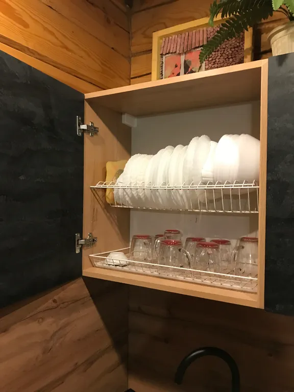 Сказочный дом в лесу