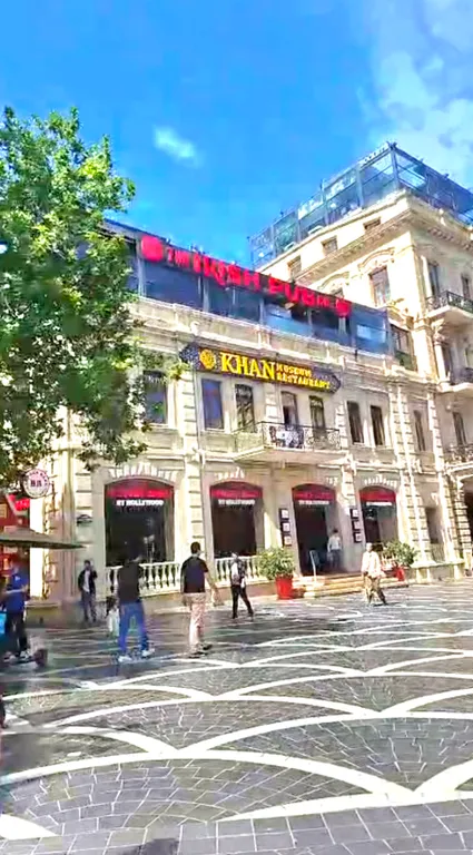 Квартира в центре, в старинном архитектурном доме