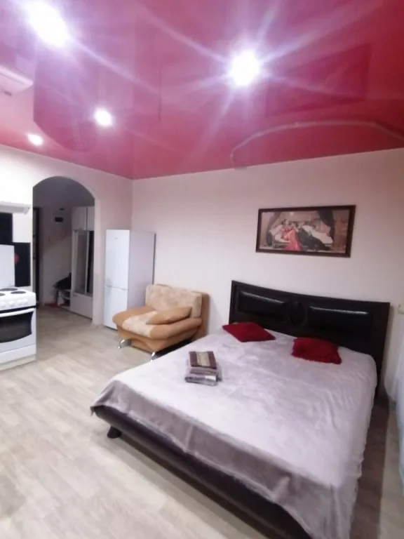 Уютная квартира студия в Железнодорожном районе Хабаровска