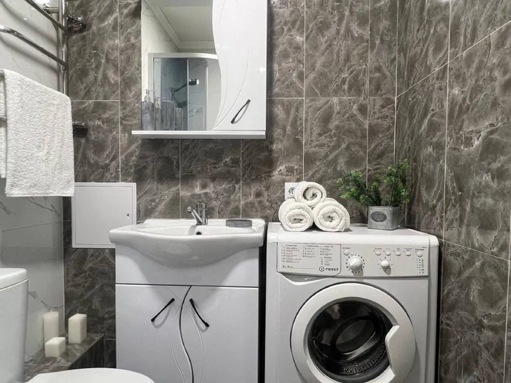 Студия поцелуй в центре города