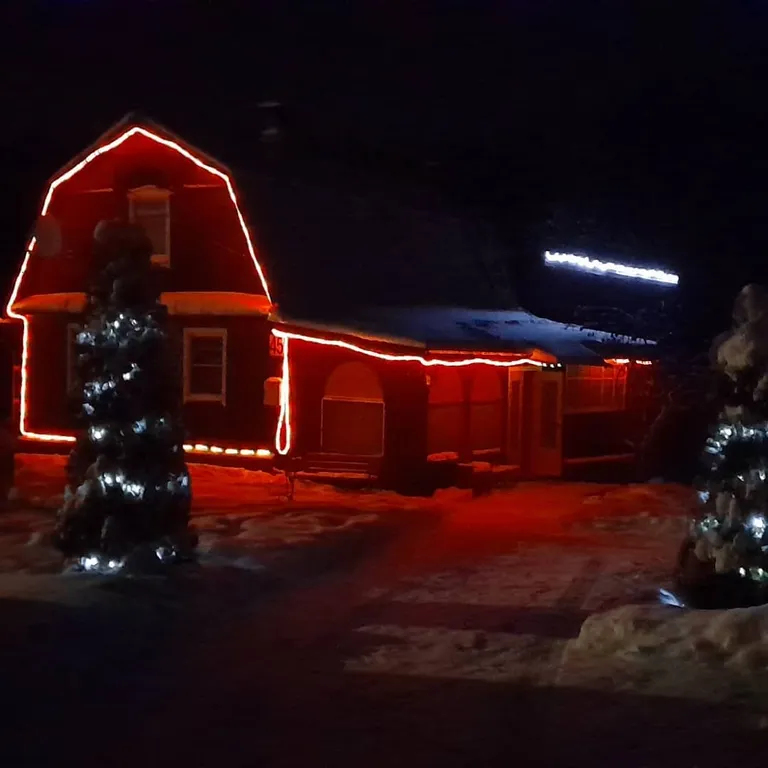 Уютный семейный домик в тихом месте