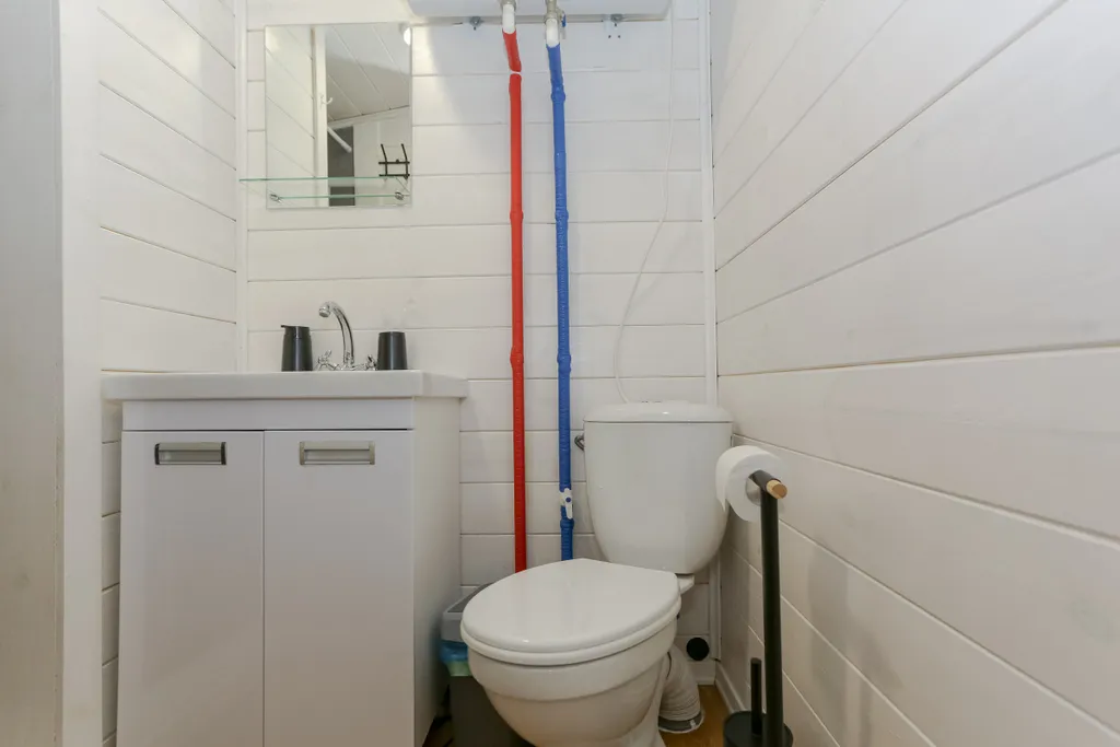 Скандинавский уютный домик с баней Око в черте города