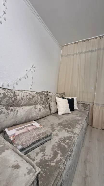 Красивая квартира в центре Новогорелово