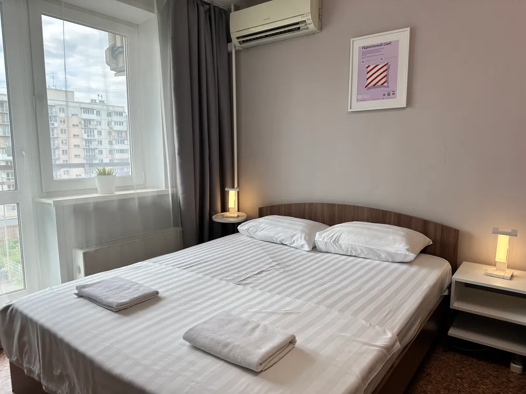 "В Гости!" на Строителей 90Б (1к квартира рядом с Кузнецким льдом) — аренда посуточно в Новокузнецк