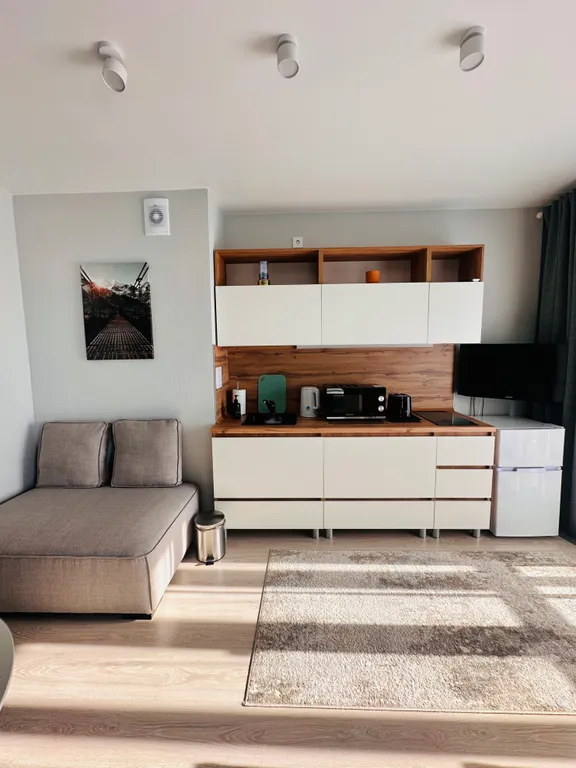 Уютная студия ждет своих гостей