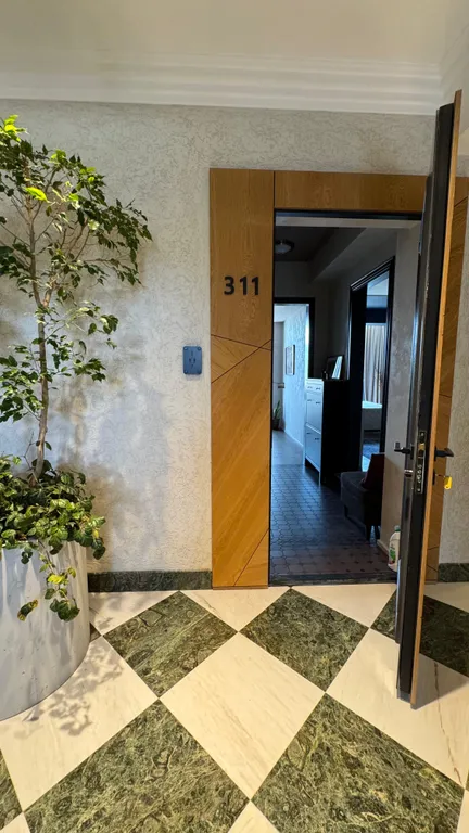 Уютная квартира с дизайнерским ремонтом в самом центре города