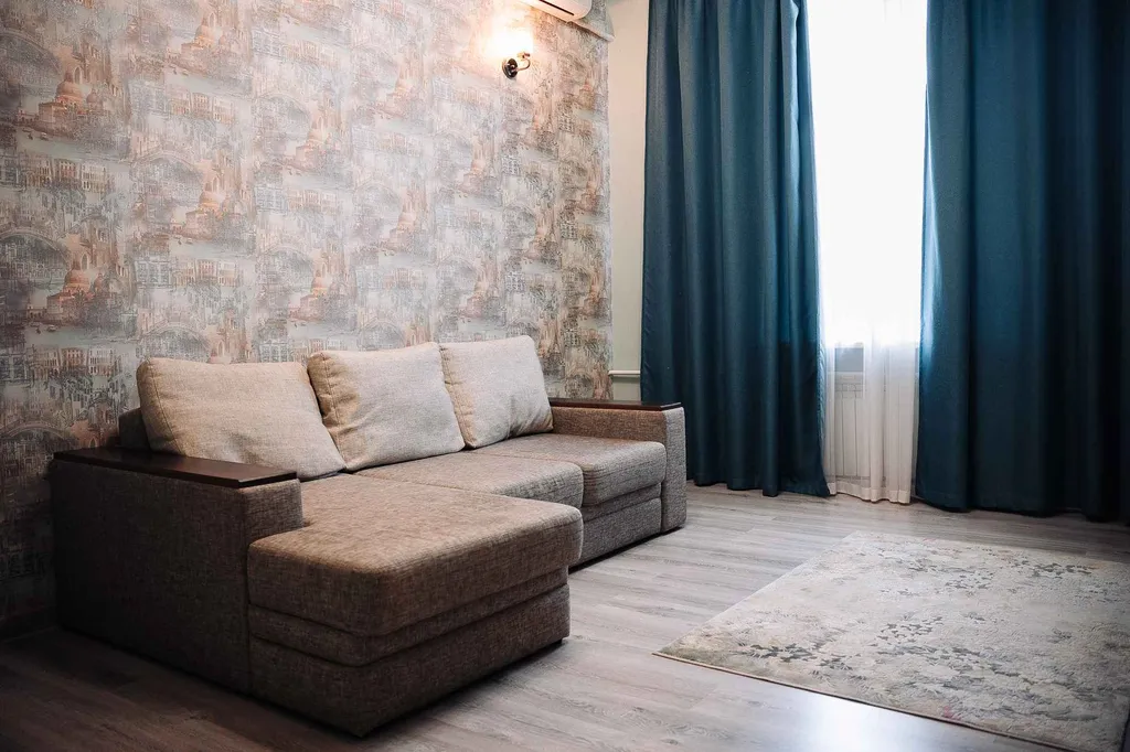 Квартира 2-комнатная квартира в центре — Хабаровск