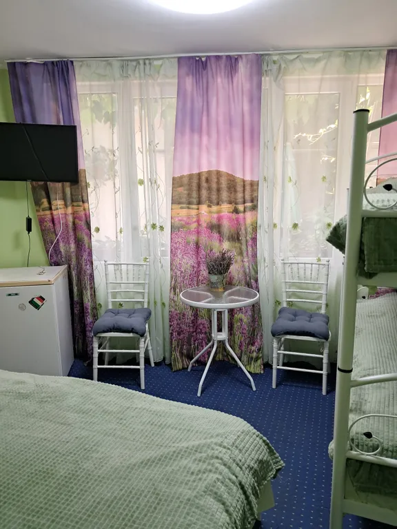 Уютный номер для семьи, недалеко от моря