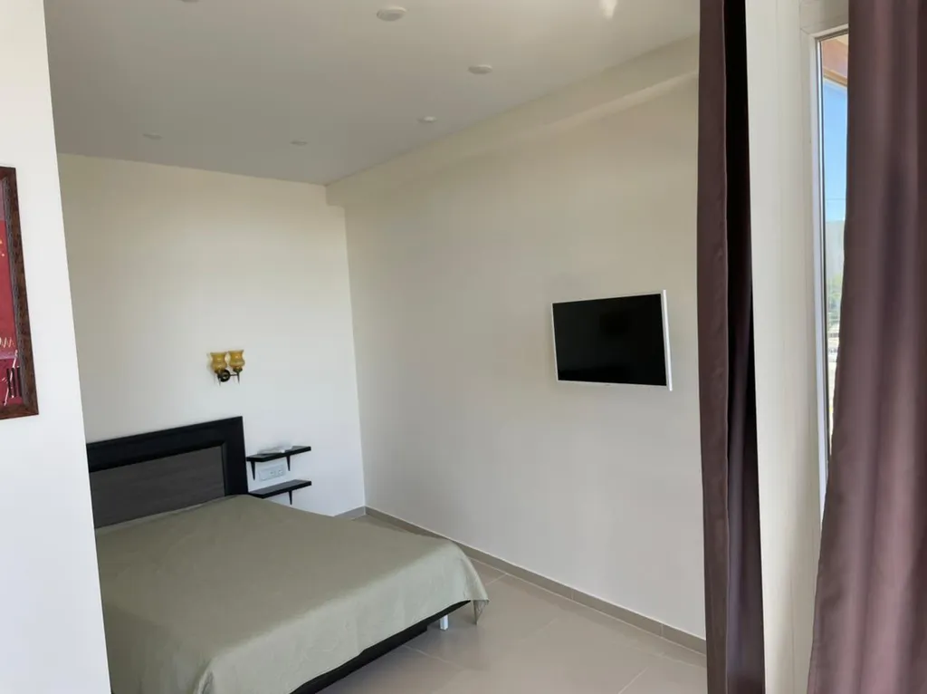 Апартаменты студия с видом на море