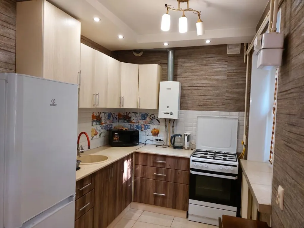 Квартира Квартира в тихом дворе, возле Привоза — Симферополь