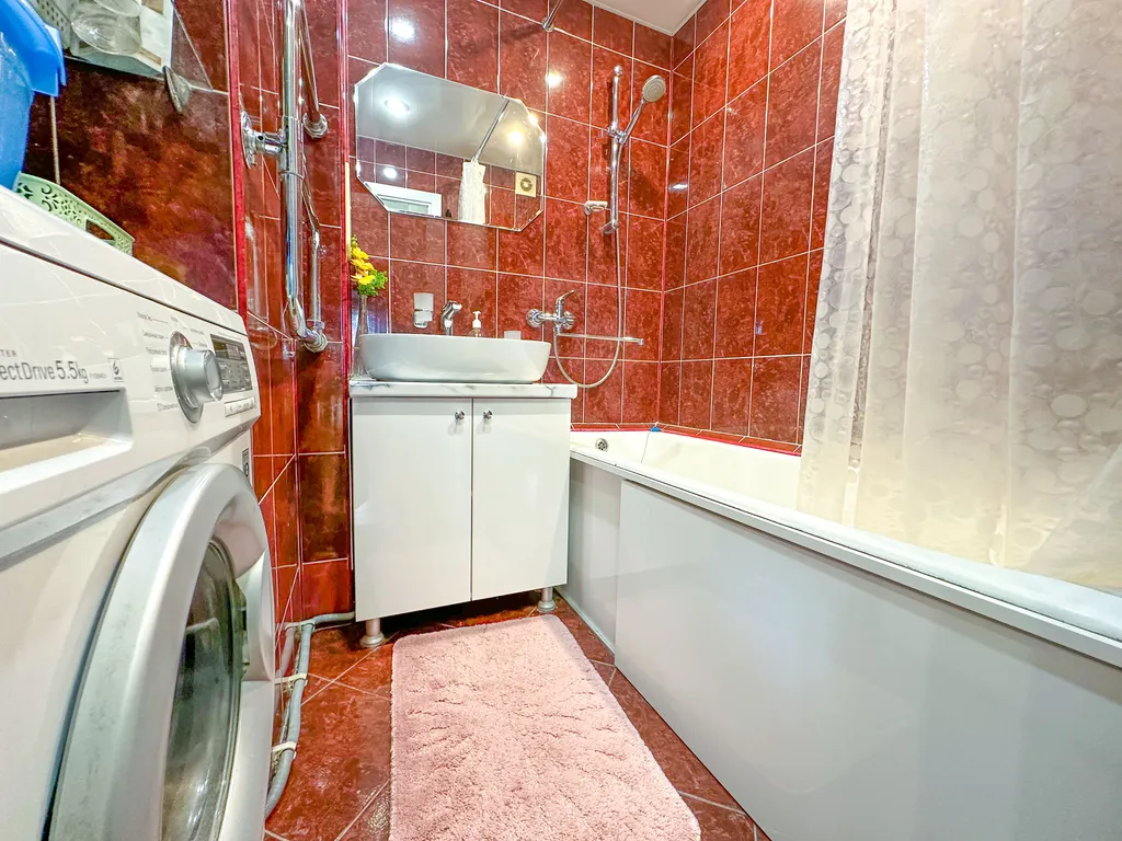 3-комнатная Квартира