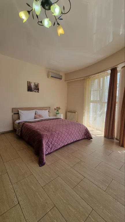 Комфортная и просторная квартира — аренда посуточно в Астрахань