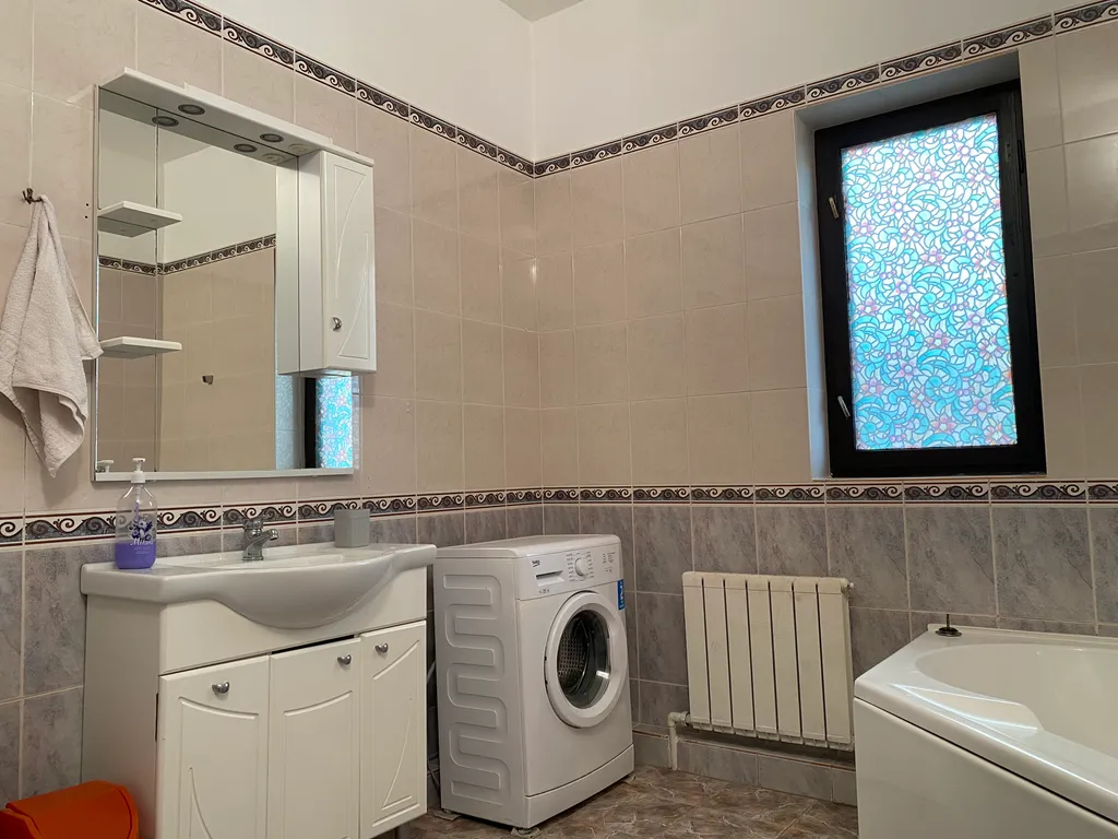 Квартира 4-комнатная Квартира — Анапа