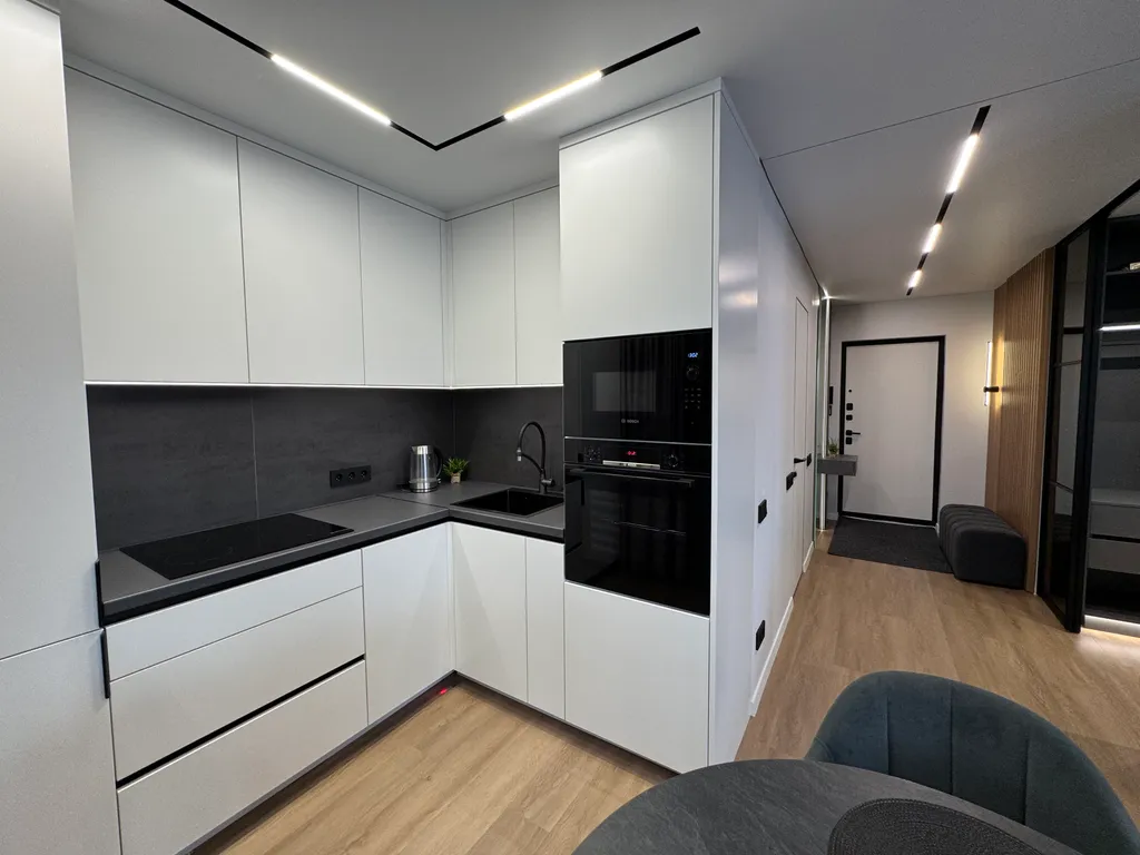 Современная квартира-студия рядом с центром