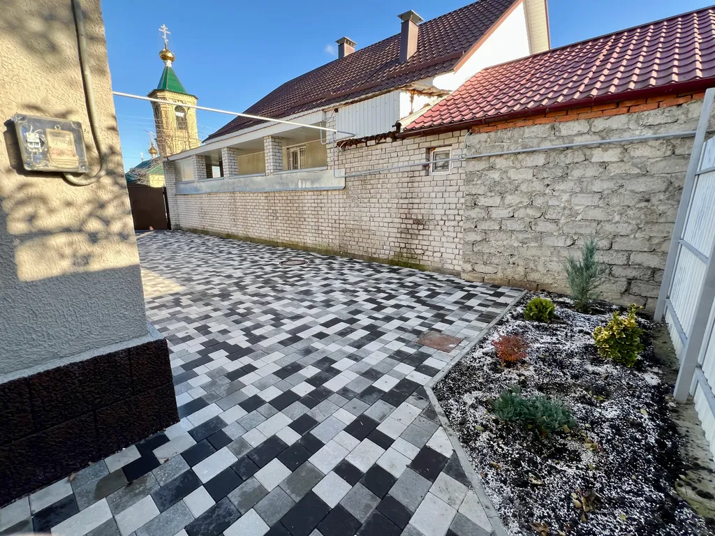 Уютный домик в центре города