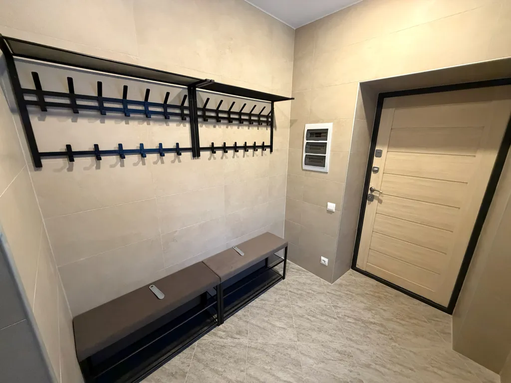 Дом с бассейном и 6 спальнями