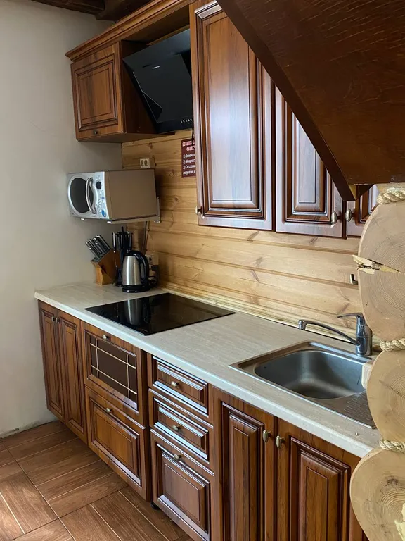 Дизайнерский дом Каравелла в центре Абзаково