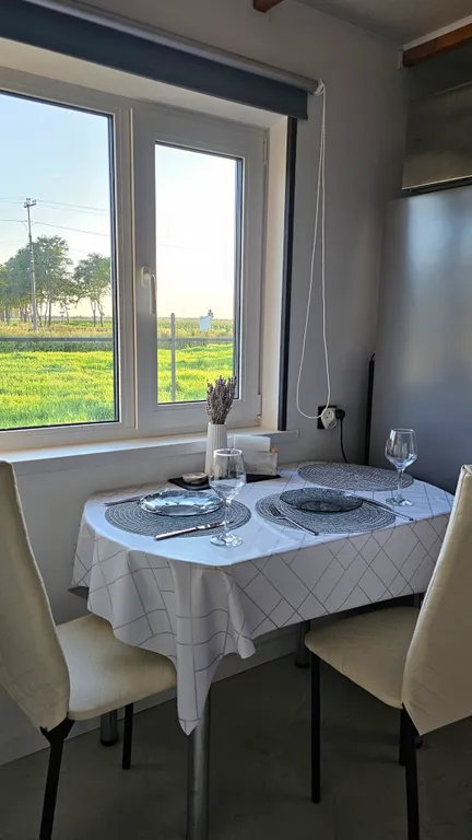 Коттедж Уютный полевой домик — Луга