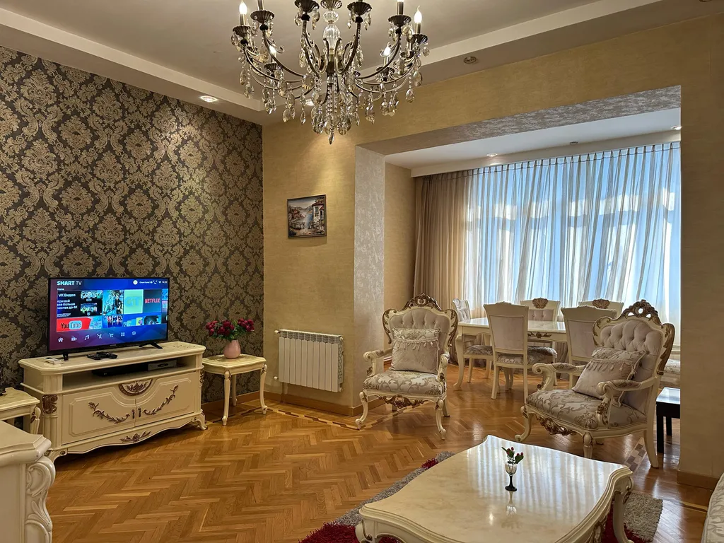 Квартира Continental apart — аренда посуточно в Баку