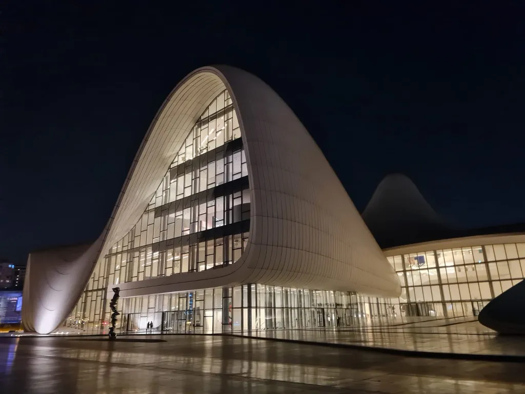 Квартира Heydar Aliyev Center apartment — аренда посуточно в Баку