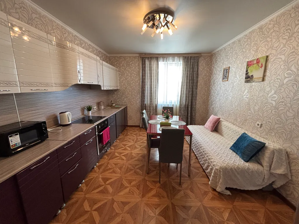 Апартаменты в центре города Площадь победы