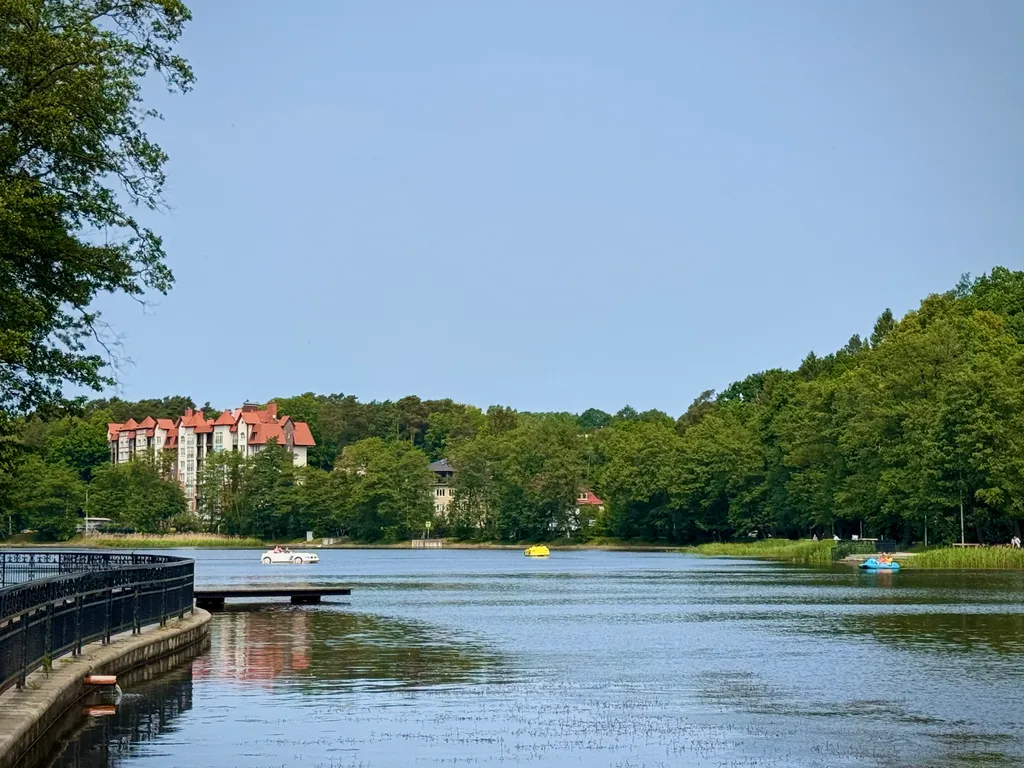 Квартира 3-к квартира в Светлогорске возле Тихого озера — Светлогорск