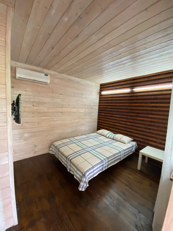 Коттедж Двухкомнатный домик в Голубой бухте — Геленджик