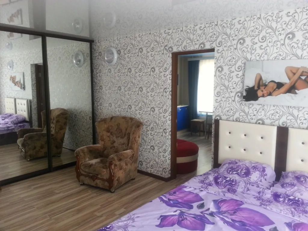 Уютная квартира у лечебного озера, рядом санатории