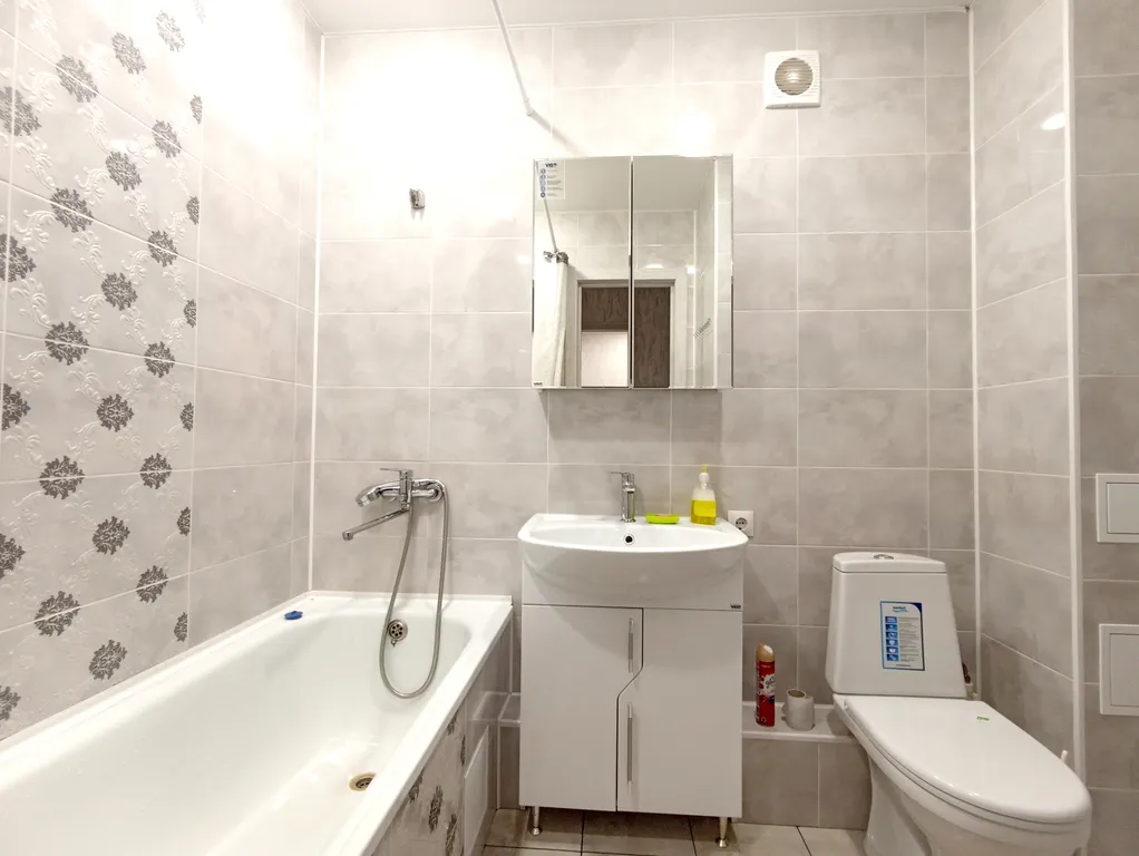 Новая квартира у ТЦ Коллаж