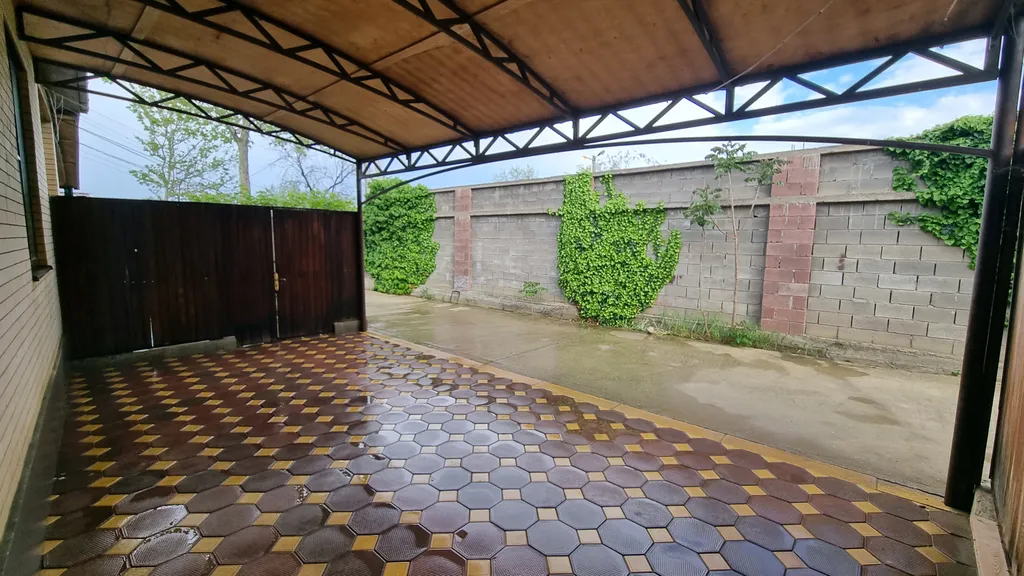 Уютный дом у моря