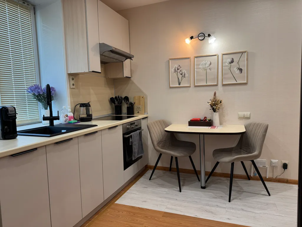 Красивая квартира недалеко от аэропорта