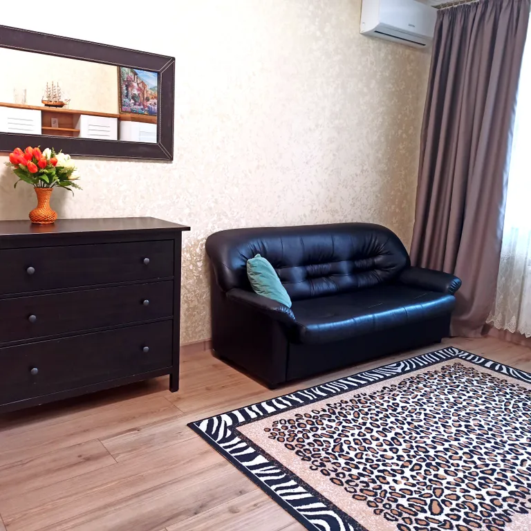 Квартира Уютная квартира — Мирное