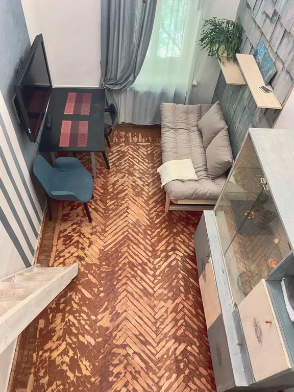 Vintage Flat