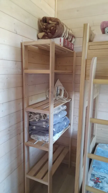 Коттедж с собственной территорией, большой беседкой и мангальной зоной