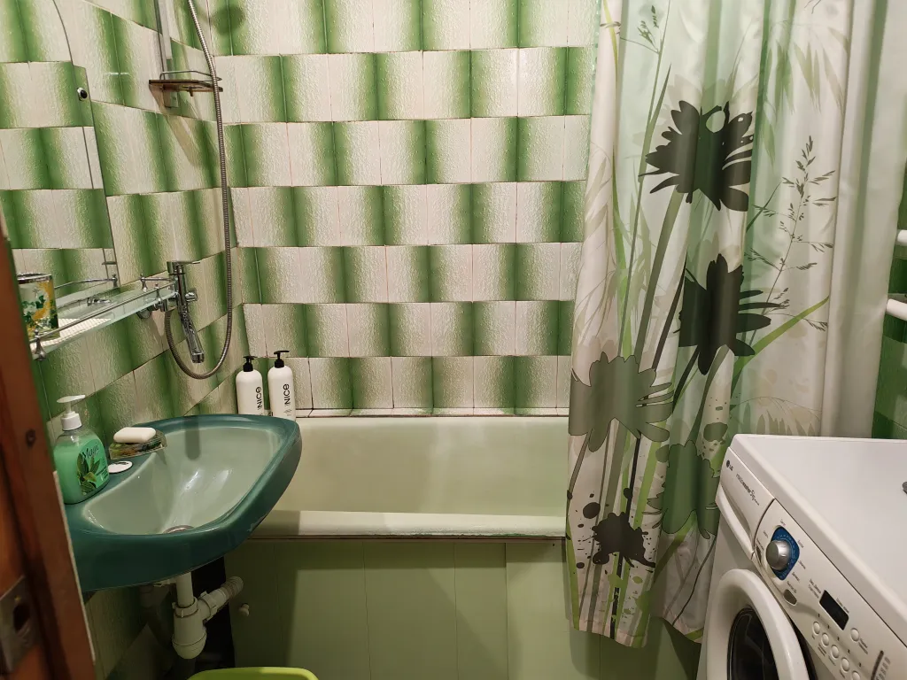 Уютная 2-х комнатная квартира с красивым видом на центральную площадь