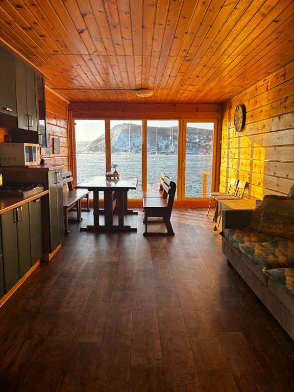 Дом с панорамным видом на Байкал