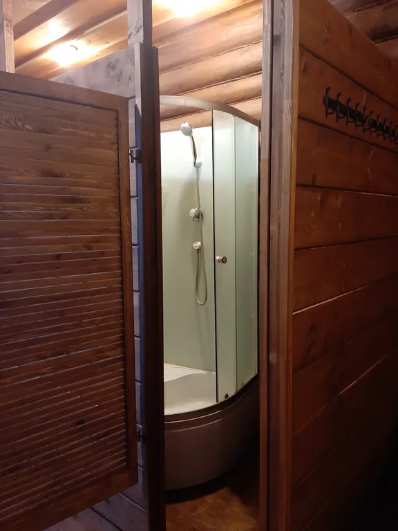 Дом в Карачарова для семейного отдыха и проведения мероприятий