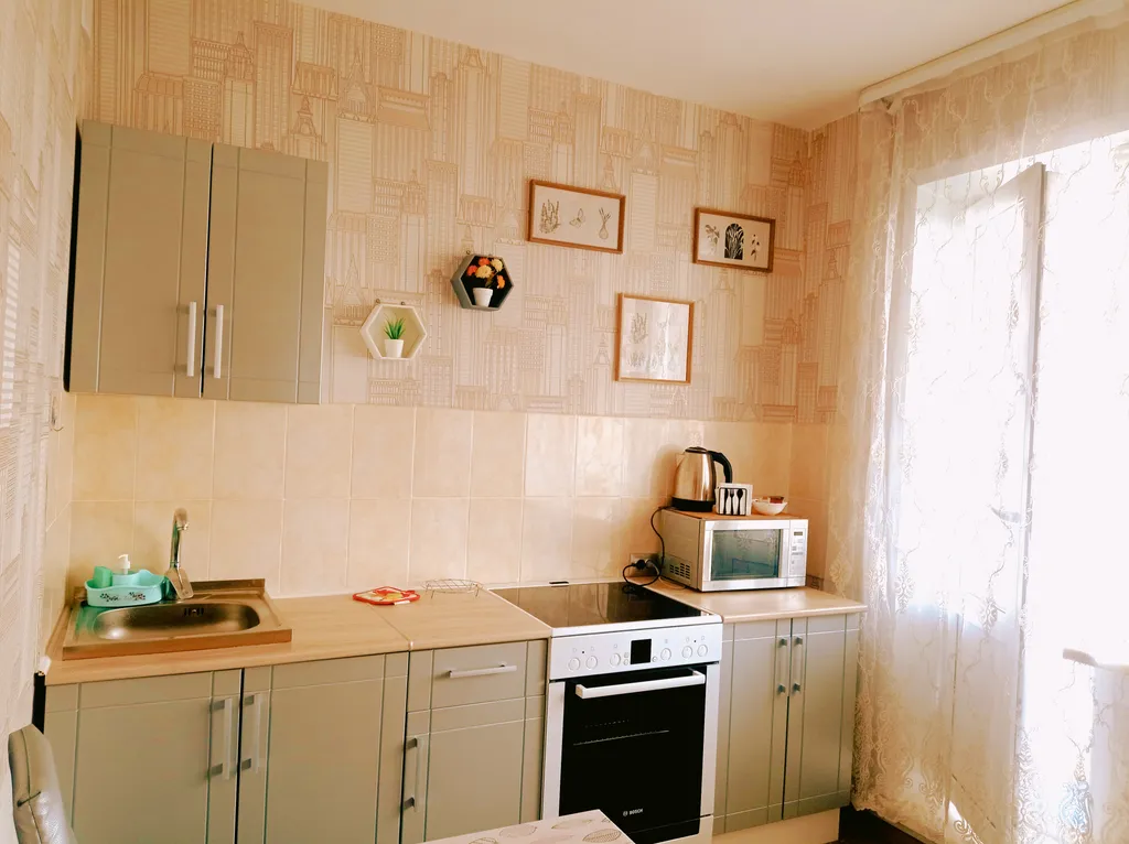 Квартира Квартира Хорошая возле глазной клиники и аэропорта — Новосибирск