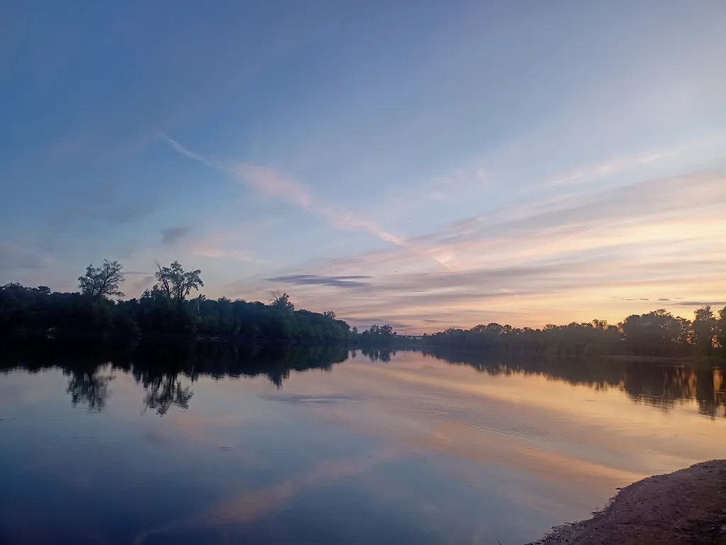 Уютная квартира с видом на город и реку