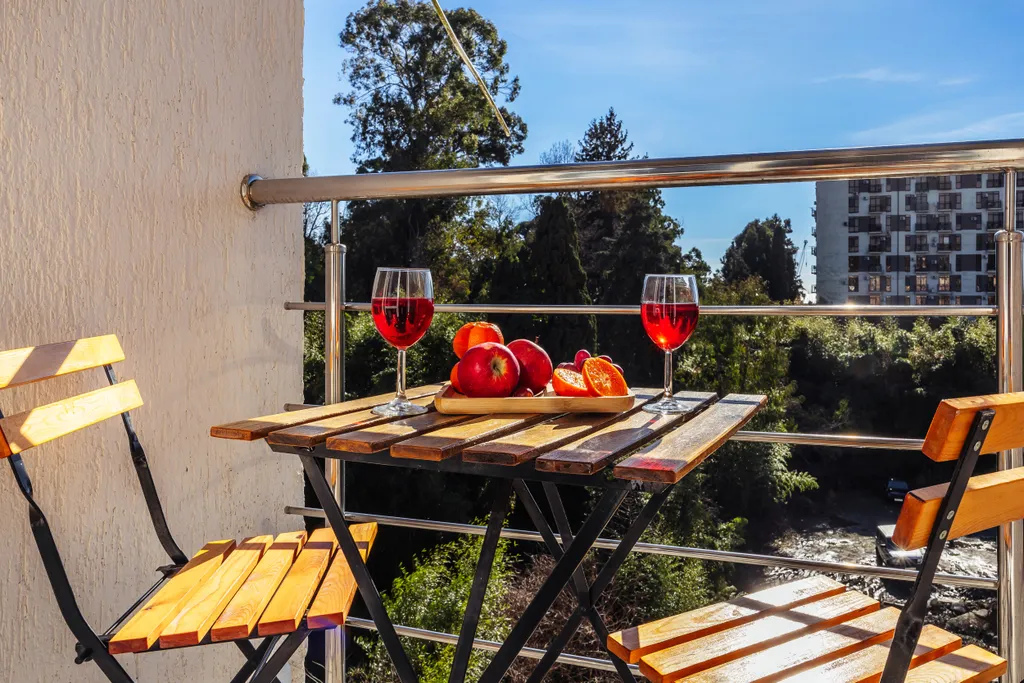 Квартира Квартира Уютная студия с балконом на четверых с кухней — Сириус