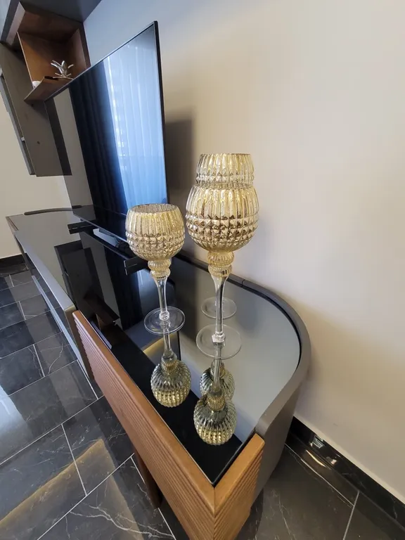 Дизайнерская 2-комнатная квартира с аквапарком на территории