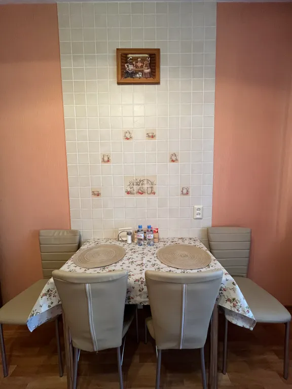 Квартира Семейная 2-комнатная квартира 65 м2 — Красноярск