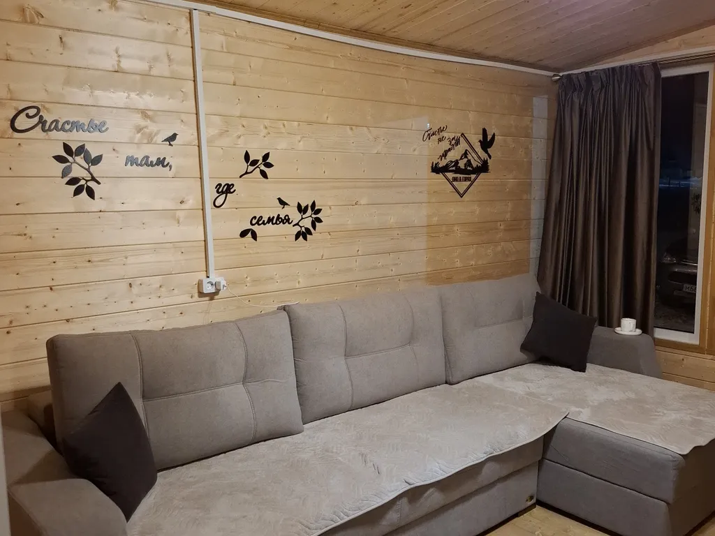 Домик у реки в Приэльбрусье