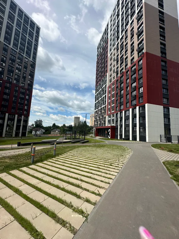 Вместительная евродвушка возле Тула Арены для 6 гостей