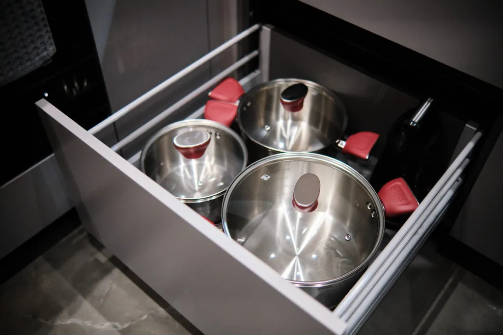 Новый современный дом для большой семьи или доброй компании