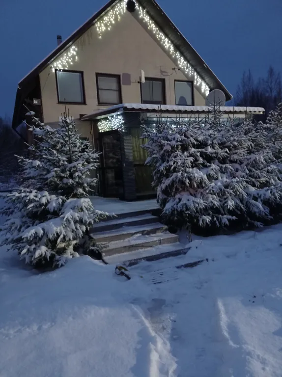 Коттедж Уютный коттедж около озера и леса — Первомайское