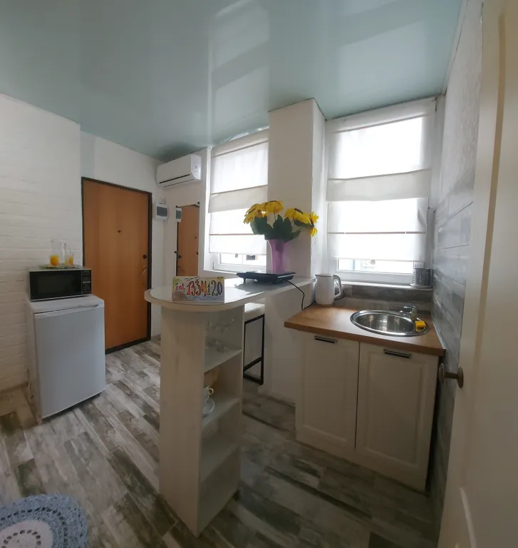 Уютная студия в центральном районе рядом с морем