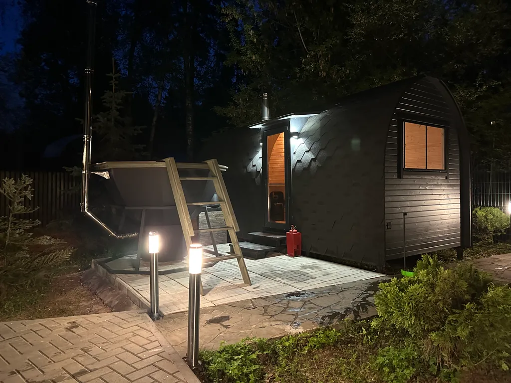 Дом с баней и чаном