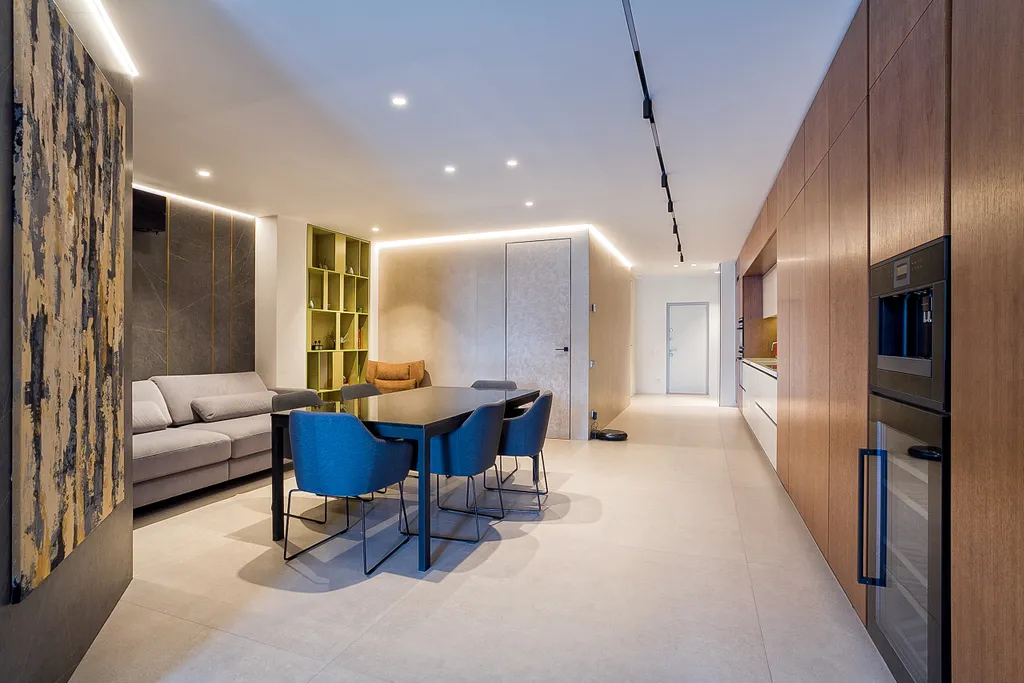 Большой апартамент с итальянским ремонтом с видом на море в приморском